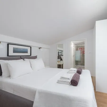 빌라 Hermes With Pool & Jacuzzi In *