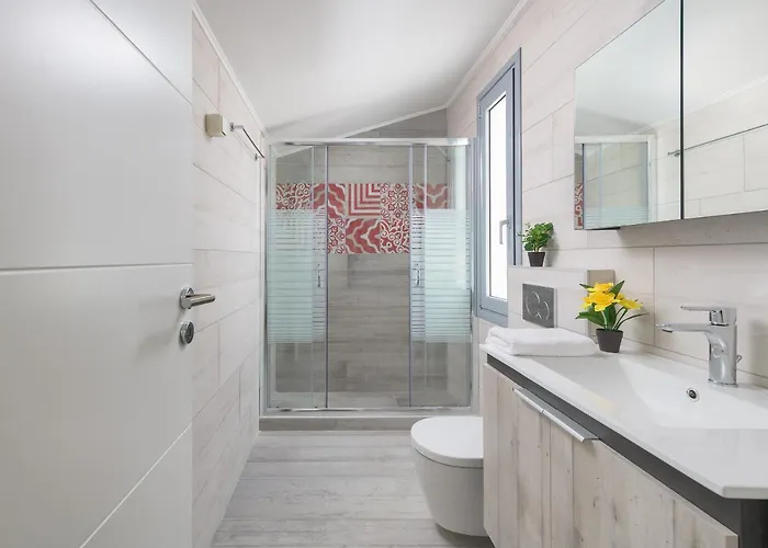 ヴィラ Hermes With Pool & Jacuzzi In