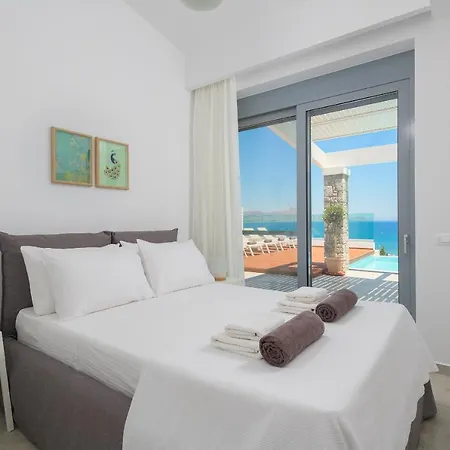 Hermes With Pool & Jacuzzi In Líndos