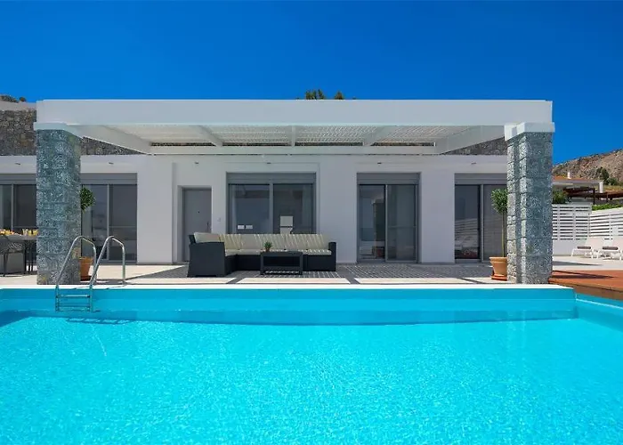 فيلة Hermes With Pool & Jacuzzi In *