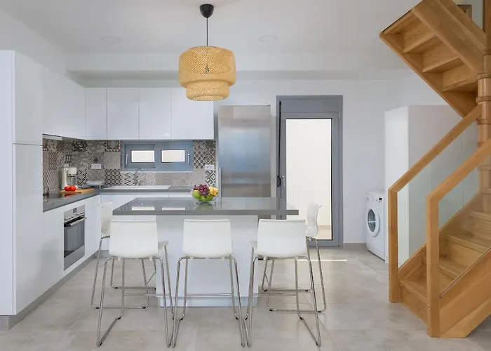 Hermes With Pool & Jacuzzi In فيلة *