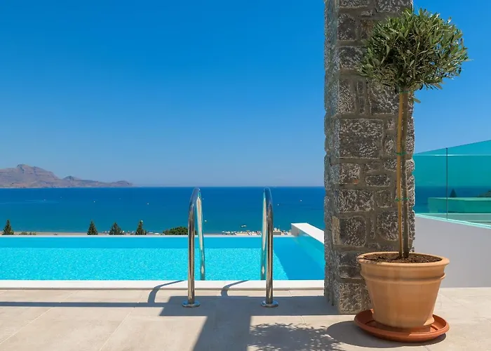 Hermes With Pool & Jacuzzi In لينثوس